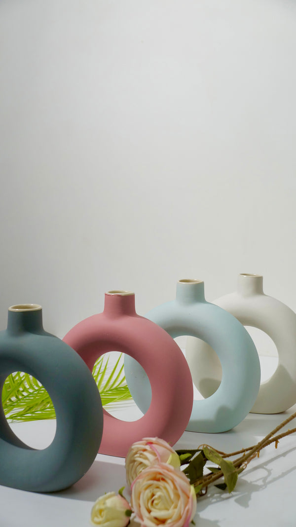 DONUT VASES