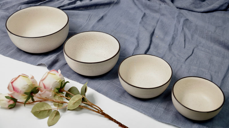 SOLID WHITE BOWL (SET OF 4)